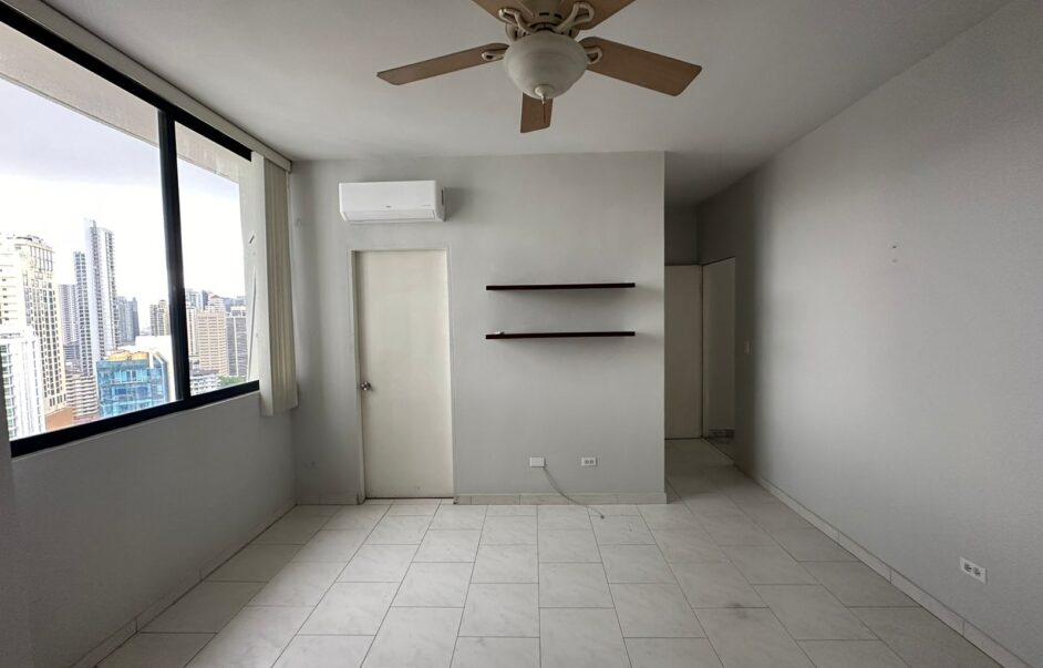 Se alquila apartamento en Bella Vista